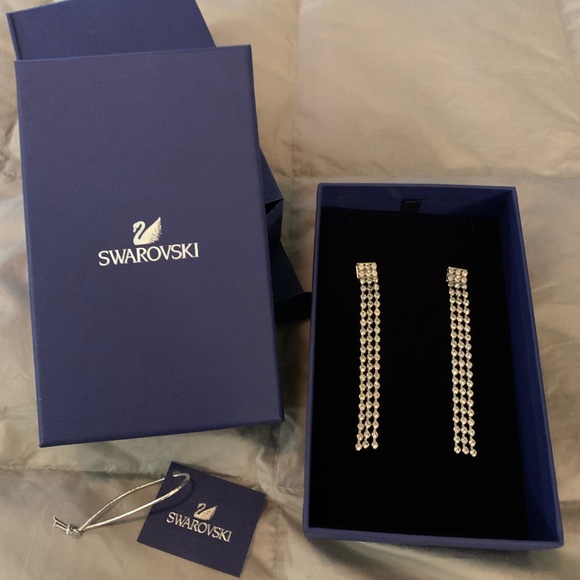 Swarovski Jewelry - 🌟 Host Pick 🌟 Swarovski Linear Curtain Earrings